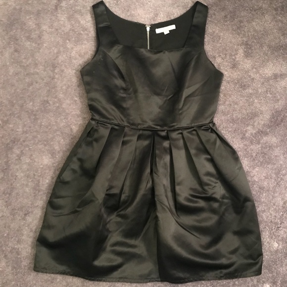 Forever 21 Dresses & Skirts - Black Audrey Hepburn Inspired Dress Size L Forever 21 Dresses & Skirts - Black Audrey Hepburn Inspired Dress Size L